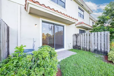 5636 NW 58th Lane, Tamarac, FL 33319 - Photo 48