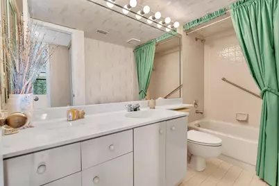 7449 Fairfax Drive #211, Tamarac, FL 33321 - Photo 32