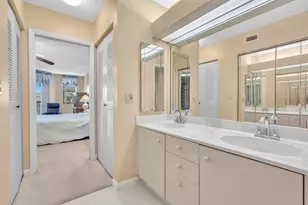 7449 Fairfax Dr, Tamarac, FL 33321 - Photo 24