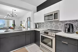 7775 Southampton Terrace, Tamarac, FL 33321 - Photo 6