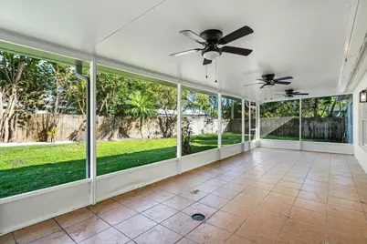 1414 Michigan Drive, Lake Worth Beach, FL 33461 - Photo 24