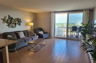 801 S Ocean Dr, Hollywood, FL 33019 - Photo 4