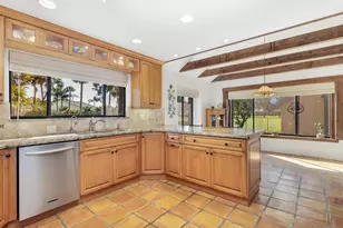 29 Cambria Rd W, Palm Beach Gardens, FL 33418 - Photo 12