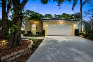 157 Harbor Lake Cir, Greenacres, FL 33413 - Photo 2