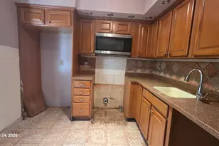 2801 Somerset Dr, Lauderdale Lakes, FL 33311 - Photo 2