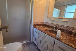 2801 Somerset Dr, Lauderdale Lakes, FL 33311 - Photo 6