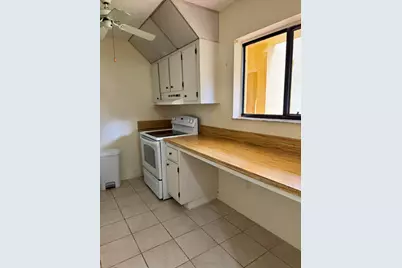 912 SW 9th St Circle SW #101, Boca Raton, FL 33486 - Photo 14