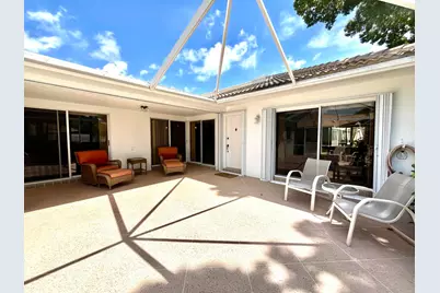 604 Silverleaf Oak Court, Palm Beach Gardens, FL 33410 - Photo 2