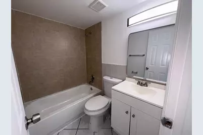 1095 W 77th Street #209, Hialeah, FL 33014 - Photo 8