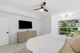 5082 Lake Catalina Dr, Boca Raton, FL 33496 - Photo 12