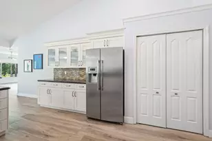 17225 Mare Ln, The Acreage, FL 33470 - Photo 10