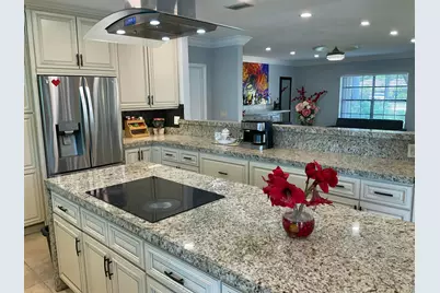 10477 NW 4th Street, Coral Springs, FL 33071 - Photo 4