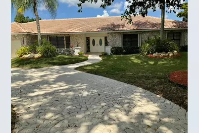 10477 NW 4th Street, Coral Springs, FL 33071 - Photo 2