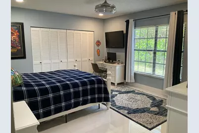 10477 NW 4th Street, Coral Springs, FL 33071 - Photo 24