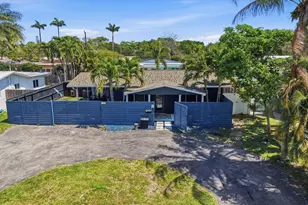 3690 NE 16th Ave, Oakland Park, FL 33334 - Photo 2