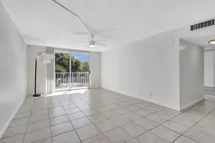 500 Executive Center Dr, West Palm Beach, FL 33401 - Photo 4