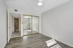 500 Executive Center Dr, West Palm Beach, FL 33401 - Photo 26