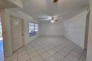 600 Pine Dr, Pompano Beach, FL 33060 - Photo 10
