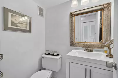 106 Camden E, West Palm Beach, FL 33417 - Photo 20