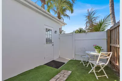 908 Eucalyptus Road, North Palm Beach, FL 33408 - Photo 24