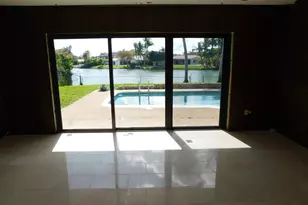 21411 Highland Lakes Blvd, Miami, FL 33179 - Photo 10