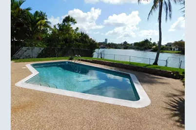 21411 Highland Lakes Boulevard, Miami, FL 33179 - Photo 36