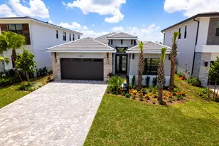 12672 Solana Bay Cir, Palm Beach Gardens, FL 33412 - Photo 2