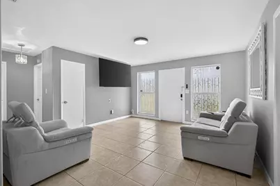 9141 Birmingham Drive, Palm Beach Gardens, FL 33410 - Photo 10