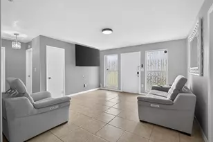 9141 Birmingham Dr, Palm Beach Gardens, FL 33410 - Photo 10