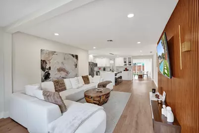 3268 Sapphire Road, Lake Worth, FL 33462 - Photo 2