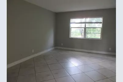 4111 NW 114th Avenue, Coral Springs, FL 33065 - Photo 6