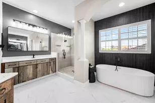 10221 Majestic Tr, Parkland, FL 33076 - Photo 6