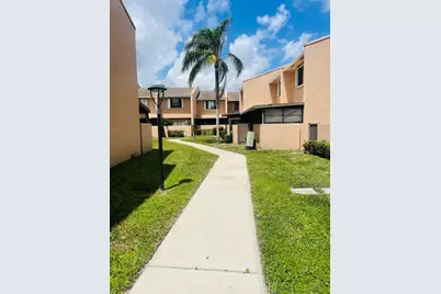 139 Sparrow Drive #2c, Royal Palm Beach, FL 33411 - Photo 22