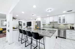 9990 NW 38th St, Coral Springs, FL 33065 - Photo 14