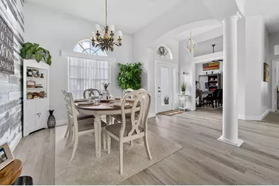 527 NW Bellworth Place, Jensen Beach, FL 34957 - Photo 12