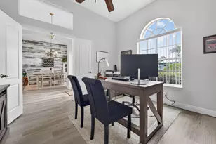 527 NW Bellworth Pl, Jensen Beach, FL 34957 - Photo 32