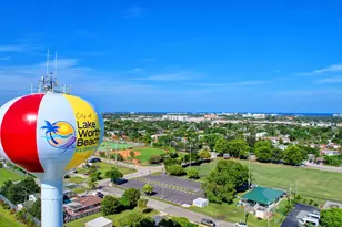 8111 Northboro Ct, Lake Clarke Shores, FL 33406 - Photo 54