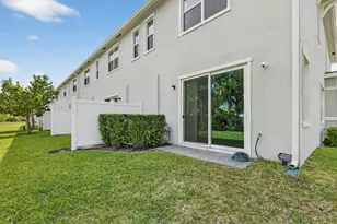 211 SE Woodbark St, Port Saint Lucie, FL 34984 - Photo 16