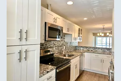 2811 SW 15th Street #202, Delray Beach, FL 33445 - Photo 2