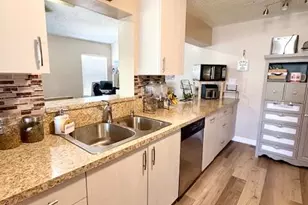 10313 Boynton Pl Cir, Boynton Beach, FL 33437 - Photo 10