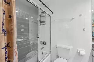 2561 Boundbrook Blvd, Palm Springs, FL 33406 - Photo 18