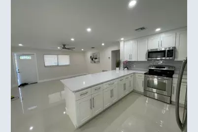 770 NW 40th Street, Oakland Park, FL 33309 - Photo 6