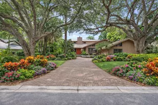 5011 SE Burning Tree Cir, Stuart, FL 34997 - Photo 4