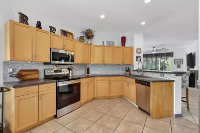 9724 SW Eastbrook Circle, Port Saint Lucie, FL 34987 - Photo 10