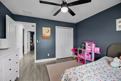 621 SE Prineville Street, Port Saint Lucie, FL 34983 - Photo 22