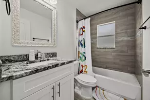 621 SE Prineville St, Port Saint Lucie, FL 34983 - Photo 20