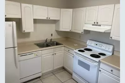 8502 NW 35th Street NW #3, Coral Springs, FL 33065 - Photo 2