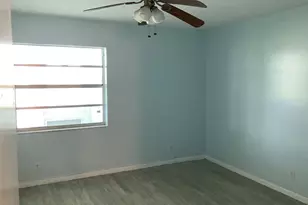 70 Normandy B, Delray Beach, FL 33484 - Photo 12