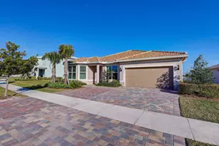 12249 SW Sand Dollar Wy, Port Saint Lucie, FL 34987 - Photo 48