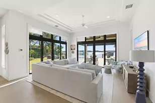 825 W Oyster Ln, Lantana, FL 33462 - Photo 26